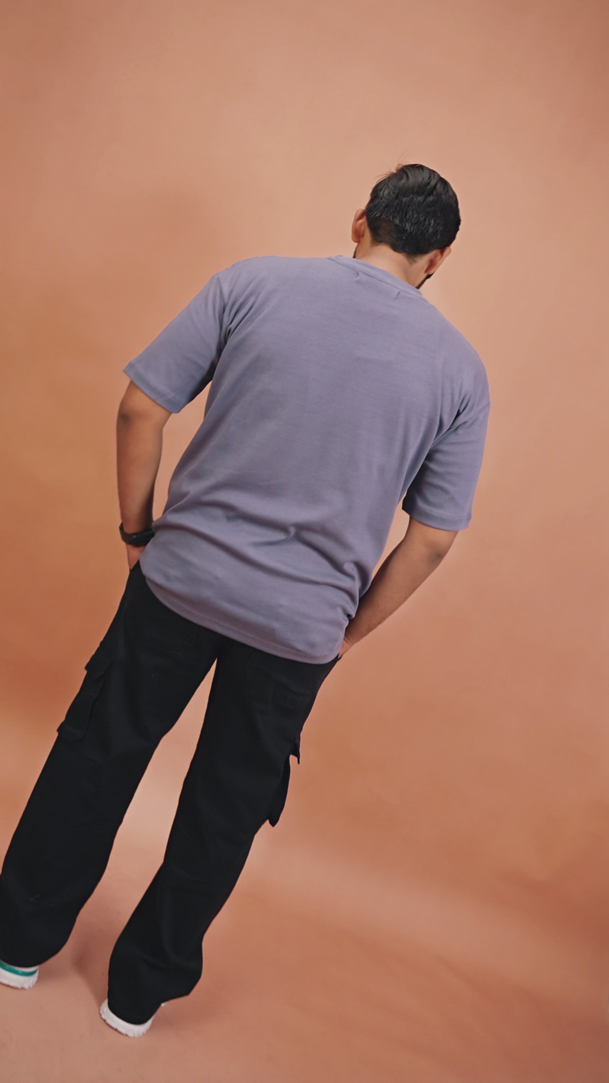 GRAY OVERSIZED T-Shirt (UNISEX)